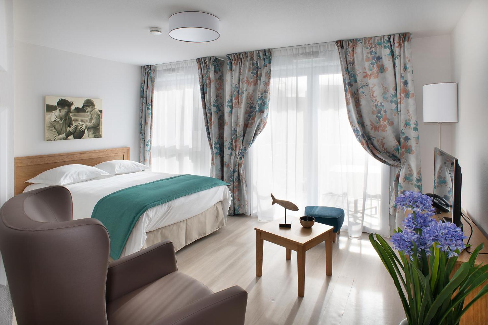 Aparthotel Domitys - Les Aviateurs à Muret Extérieur photo