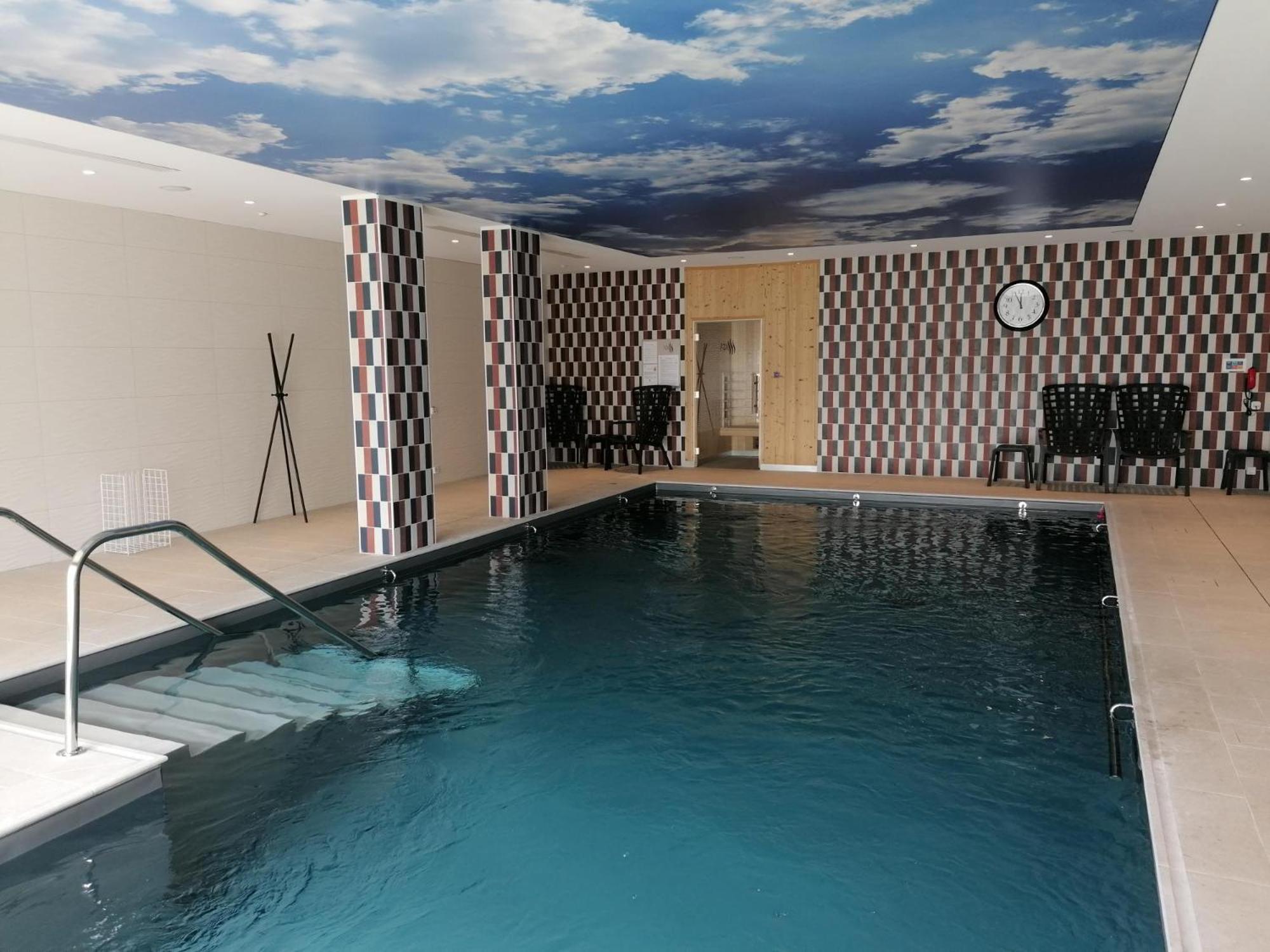 Aparthotel Domitys - Les Aviateurs à Muret Extérieur photo